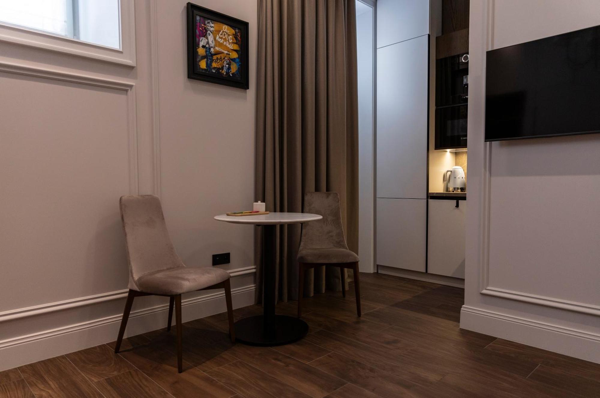 Appartement In The Heart Of Cannes